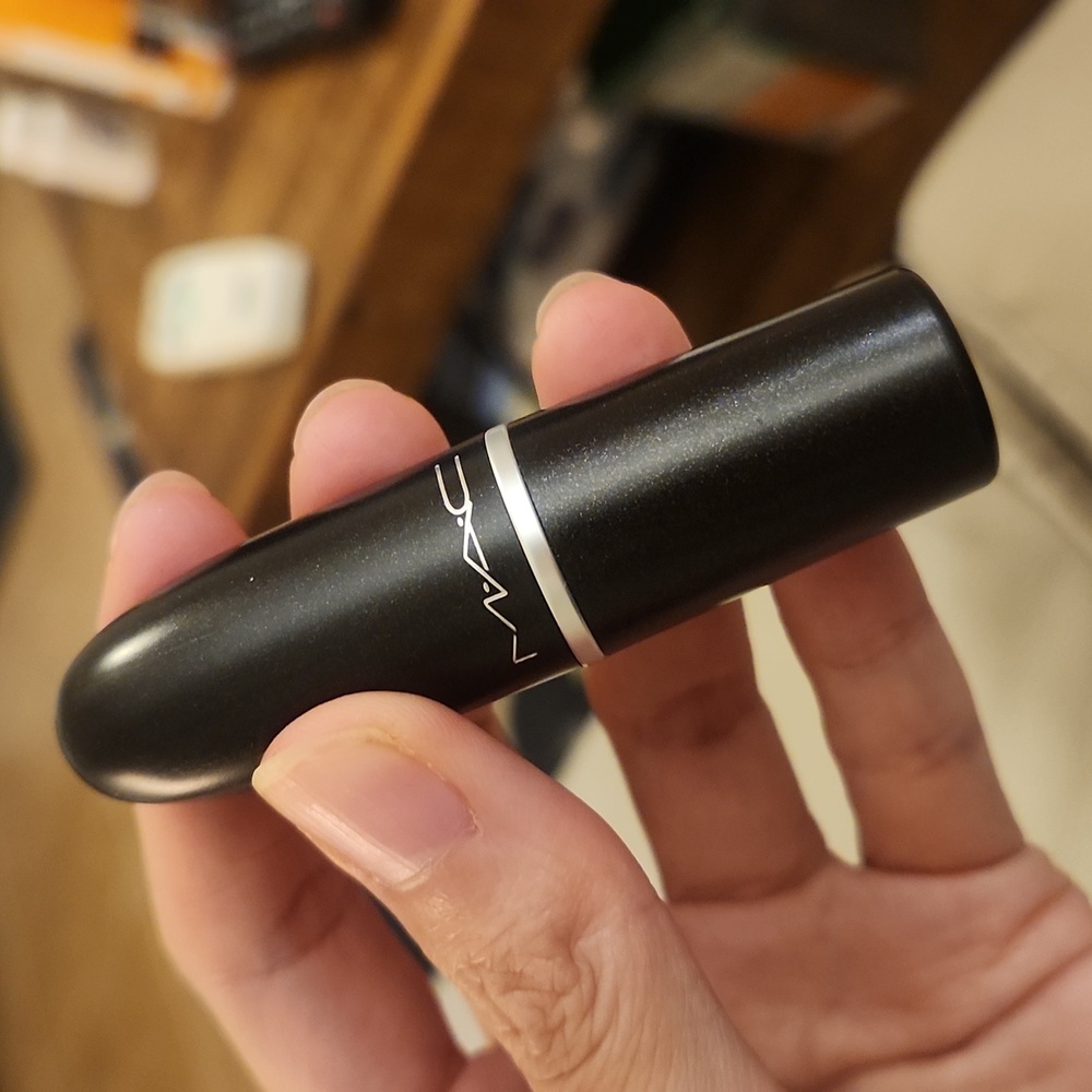 Mac lipstick - Picture 4 of 5